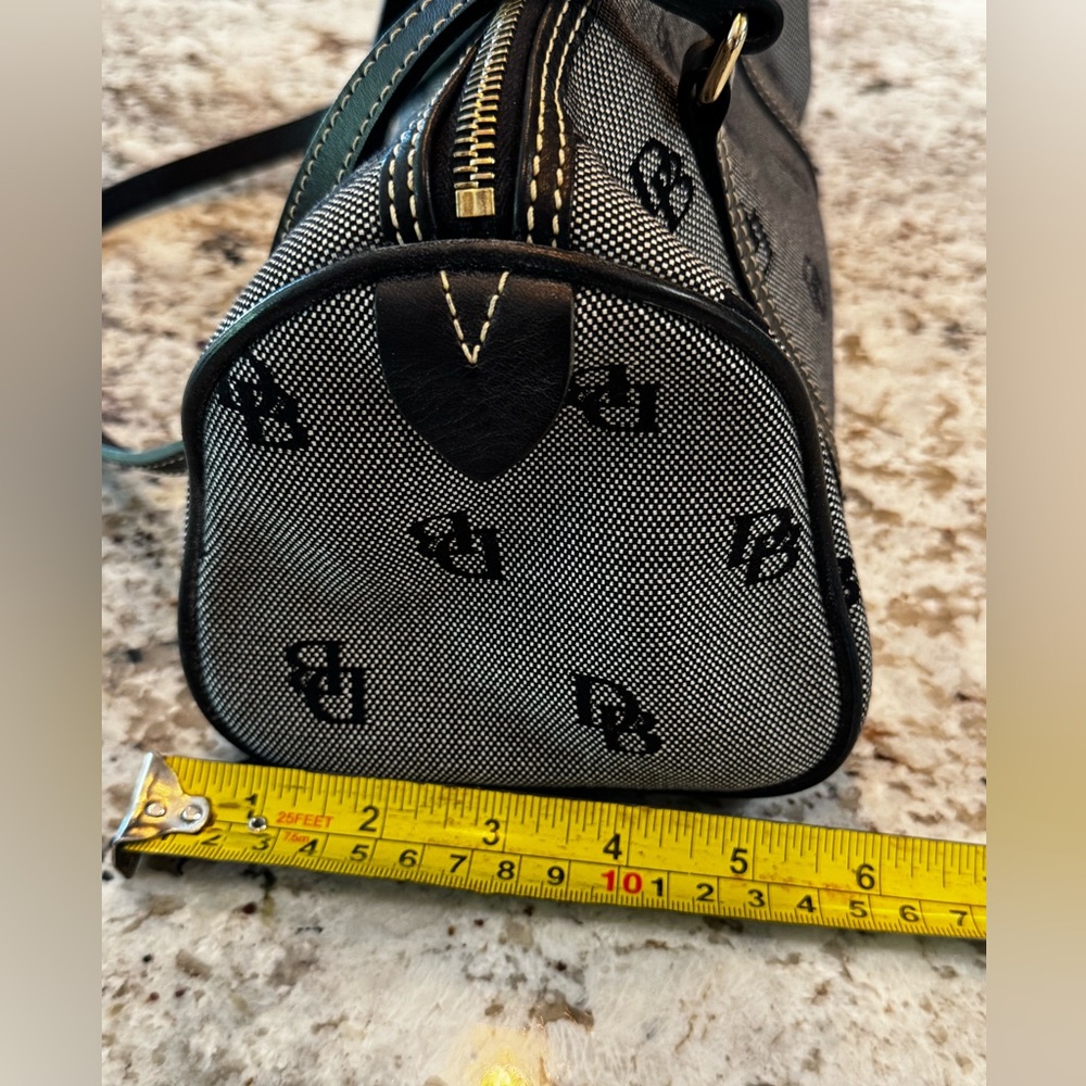 Dooney & Bourke Black and Gray Logo Shoulder Bag - Picture 5 of 8